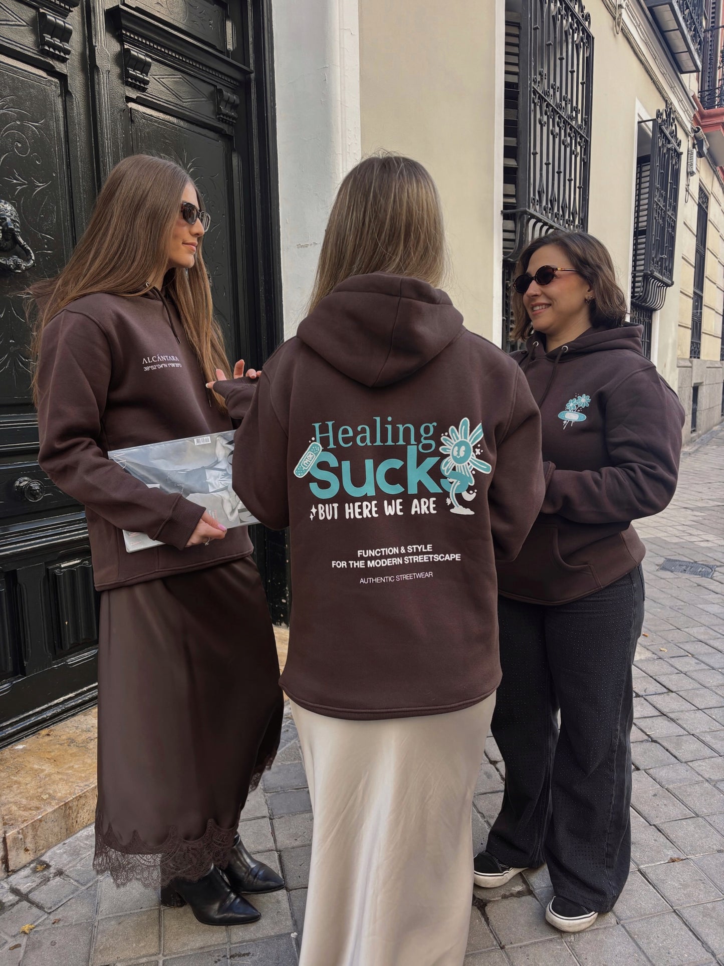 Sudadera DROP 002 / "Healing sucks but here we are"